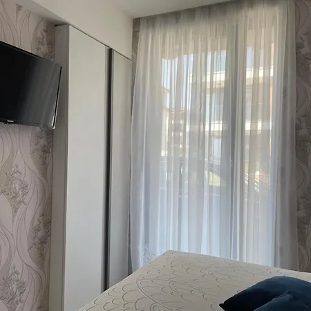 лукс тераса първа линия Sarafovo