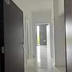 лукс тераса първа линия דירה