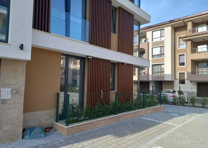 лукс тераса първа линия Sarafovo